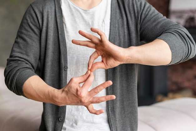 Ушиб руки: лечение в домашних условиях